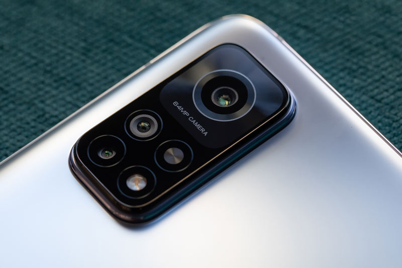 Cận cảnh smartphone chip S865, RAM 8 GB, pin 5.000 mAh, màn hình 144Hz, giá rẻ bất ngờ