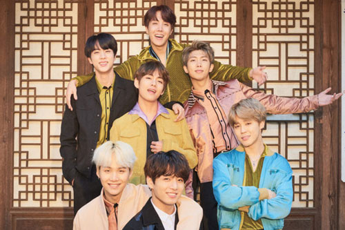 "Dynamite" - Ca khúc của BTS trụ hạng lâu nhất trên Billboard 100