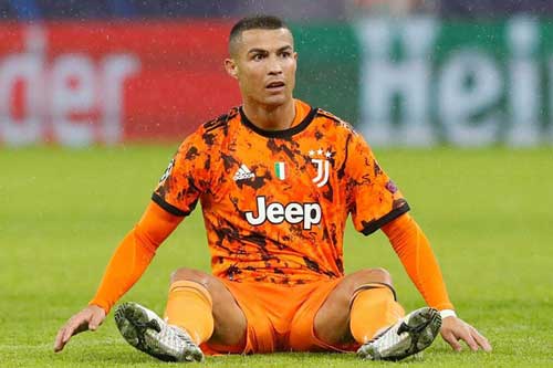 M.U có thể ra sân với đội hình nào nếu Ronaldo quay lại?