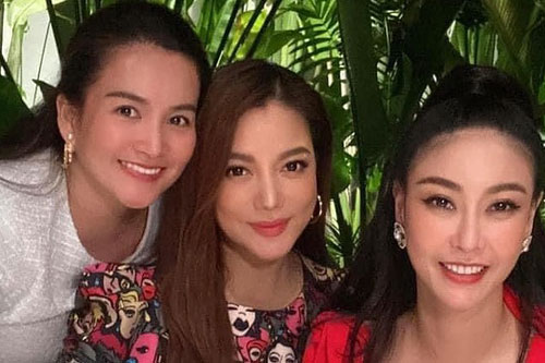 Hà Kiều Anh, Anh Thơ mừng sinh nhật Trương Ngọc Ánh