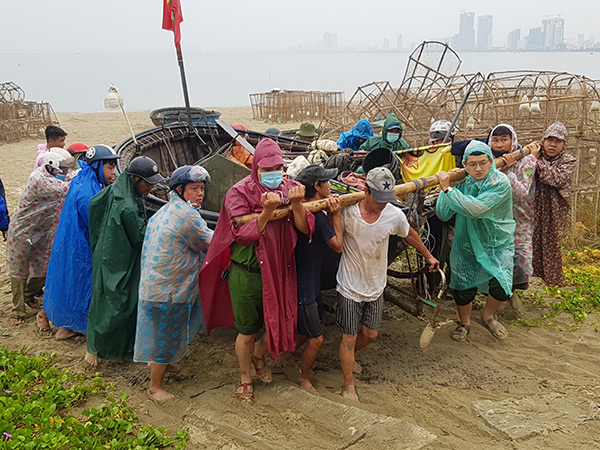 Đà Nẵng: Yêu cầu hoàn tất công tác chuẩn bị ứng phó bão số 13 trước 15h ngày 13/11