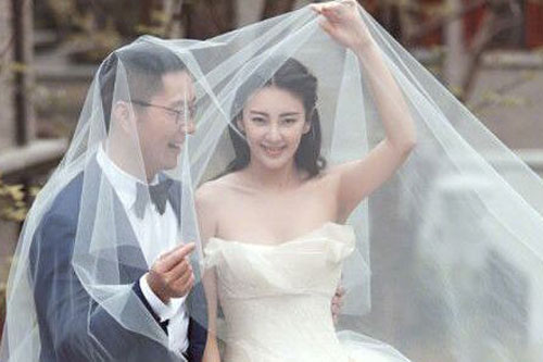 'Song Hye Kyo Trung Quốc' bị đồn gặp chồng cũ