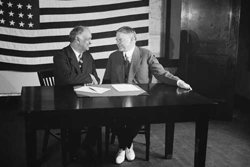 Trước bà Kamala Harris, ai là người da màu đầu tiên trở thành Phó Tổng thống Mỹ?