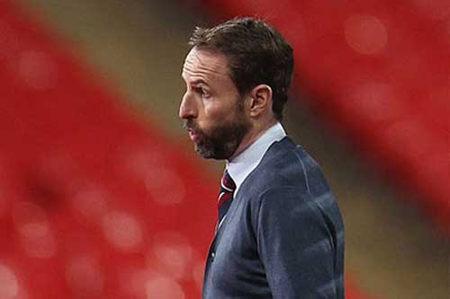 HLV Southgate 'giải trình' với Klopp về vụ Gomez chấn thương