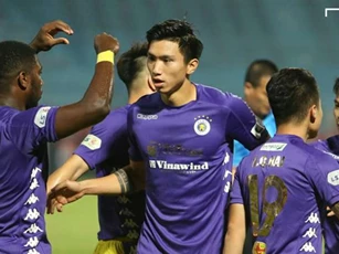 Văn Hậu được đại gia K.League để mắt