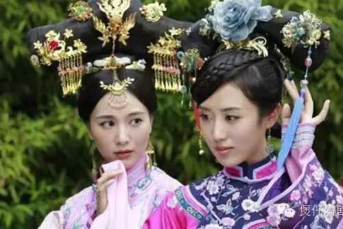 Chuyện về 2 cô cháu gả cho Hoàng đế nhà Thanh: Cháu gái được phong làm Hoàng hậu trong khi cô ruột chỉ là phi tần cô độc gần 50 năm