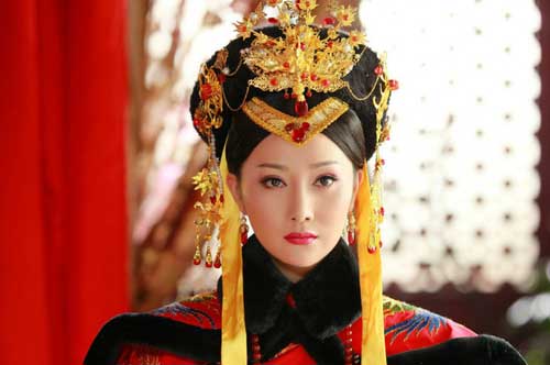 Cuộc đời bi thảm của Hoàng hậu tại vị lâu nhất triều Thanh: Sống cô độc ở tẩm cung gần 20 năm, cả đời chỉ là con rối của kẻ khác