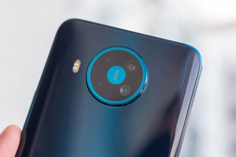 Nokia 8.3 5G với chip S765G, RAM 6 GB, màn hình 120Hz giảm giá ‘sập sàn’