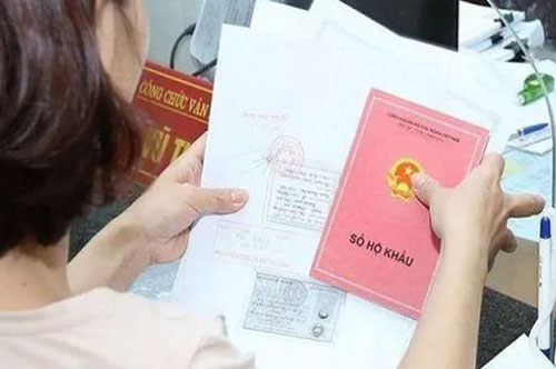 Sổ hộ khẩu giấy sẽ có giá trị tới cuối năm 2022