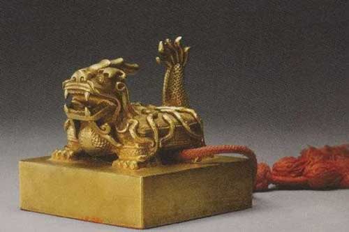 Vụ trộm báu vật 24 kg vàng giữa Tử Cấm Thành