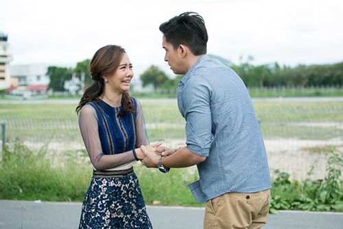 Vừa mở tiệc ăn mừng sắp ly hôn, hôm sau chồng bỏ hết liêm sỉ, sang tận nhà vợ xin được tha thứ