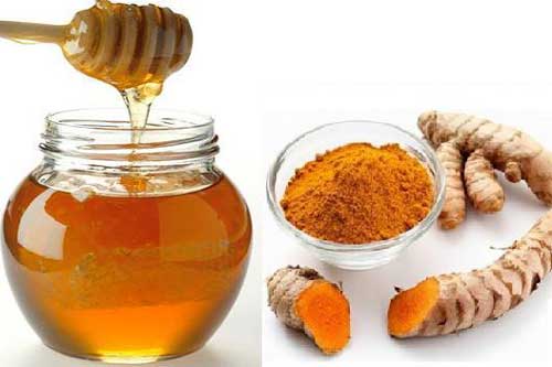 Chia sẻ bí kíp làm đẹp sau sinh với tinh bột nghệ