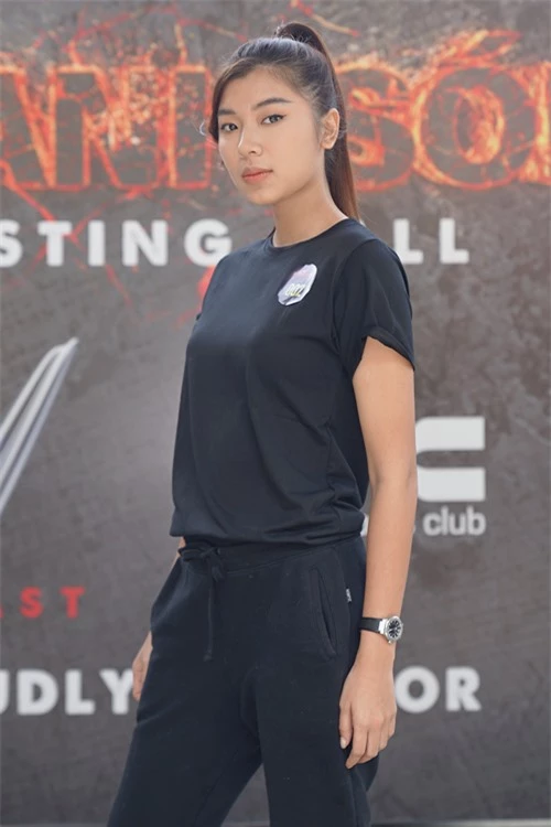 Sau hơn một năm casting, nhà sản xuất Ngô Thanh Vân công bố top 8 đả nữ thế hệ mới của phim Thanh Sói. Người mẫu Đồng Ánh Quỳnh - học trò của Thanh Hằng tại The Face 2017 (ảnh) là một trong số đó.