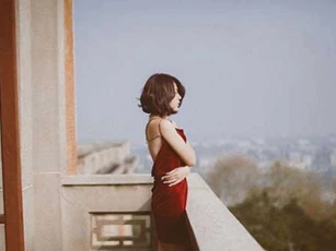 Mỗi lần đến nhà người yêu, tôi luôn tò mò về căn phòng bị khóa trái cửa, sự thật chỉ được tiết lộ trong ngày ngỏ lời cầu hôn