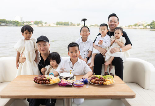 Con trai Đỗ Mạnh Cường đón sinh nhật trên du thuyền