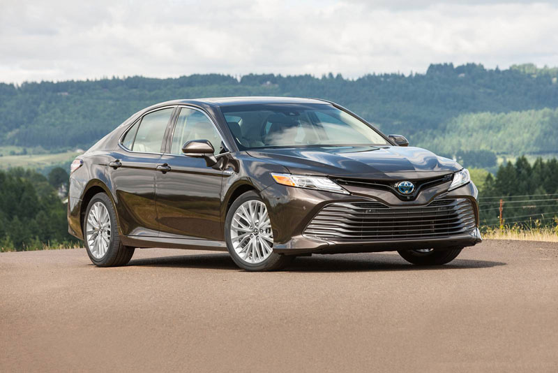 Top 10 ôtô 4 xi lanh tốt nhất năm 2020: Toyota Camry góp mặt