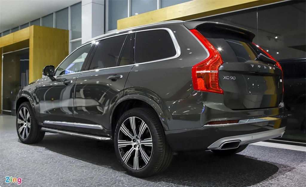 Volvo XC90 T8 2020 anh 3