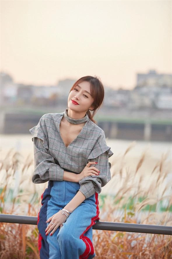 Tần Lam: Tình yêu và hôn nhân phải diễn ra tự nhiên - Ảnh 1. Tần Lam: Tình yêu và hôn nhân phải diễn ra tự nhiên - Ảnh 1.