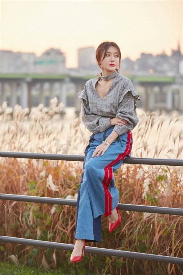 Tần Lam: Tình yêu và hôn nhân phải diễn ra tự nhiên - Ảnh 2. Tần Lam: Tình yêu và hôn nhân phải diễn ra tự nhiên - Ảnh 2.