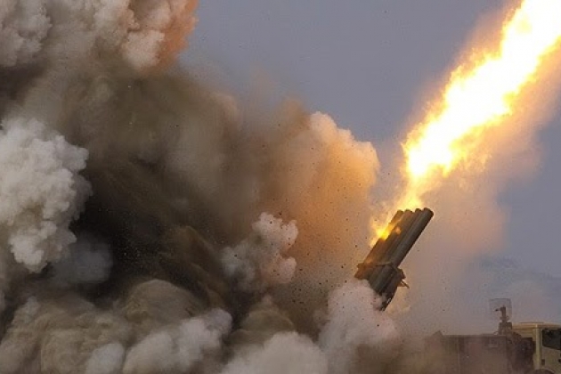 Iran bất ngờ tấn công tên lửa dữ dội vào Karabakh