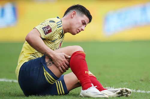 Everton phải trả giá cho James Rodriguez