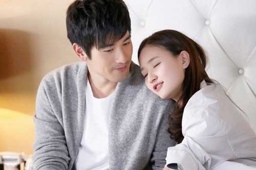 Tôi đau thắt tim khi bắt tại trận chồng và người phụ nữ khác trong nhà nghỉ, ai ngờ tối về anh hỉ hả báo tin vui