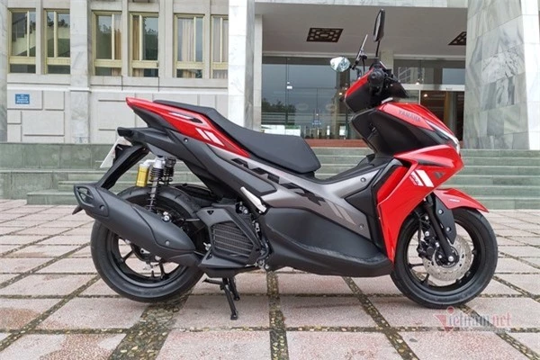 Yamaha NVX 2021 có giá bán từ 53 triệu đồng.