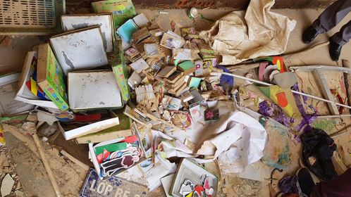 Tình người nơi vùng lũ: “Còn da lông mọc, còn chồi nảy cây”