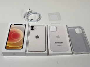 Mở hộp và trên tay iPhone 12 Mini, giá từ 21,99 triệu tại Việt Nam