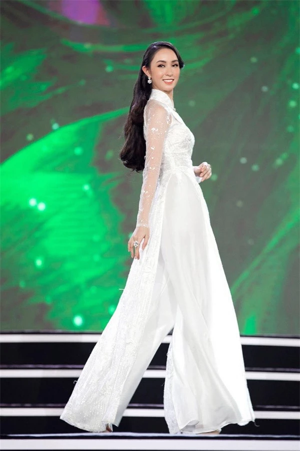 3 du học sinh sáng giá vào chung kết Hoa hậu Việt Nam 2020