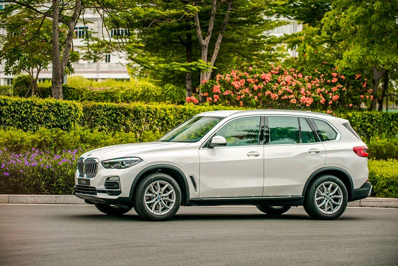 BMW X5.