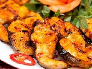 Cách nướng cá lăng thơm lừng, vàng ươm đặc sản của Tây Nguyên