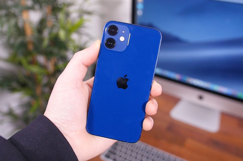 Ảnh chi tiết iPhone 12 Mini sắp lên kệ ở Việt Nam với giá từ 21,99 triệu đồng