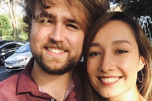 Con gái Mỹ Linh đính hôn với bạn trai nhạc công