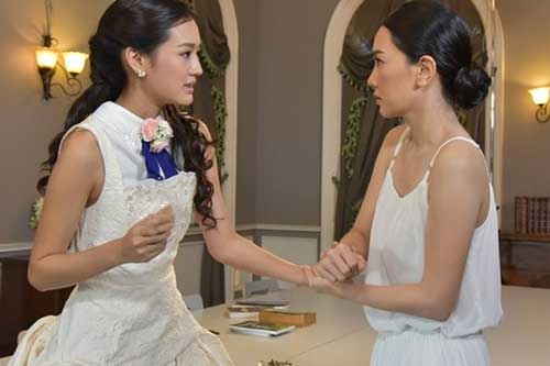 Sự thật đằng sau hành động mẹ chồng dúi vào tay cô dâu một chùm chìa khóa trong ngày cưới