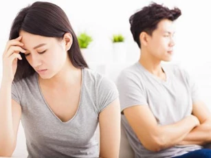 Sai lầm không thể cứu vãn của vợ trẻ có học thức nhưng yêu chồng đến mê muội