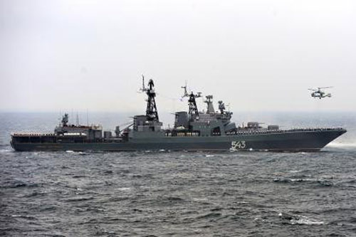 'Nguyên soái Shaposhnikov' Nga so với tàu Arleigh Burke Mỹ