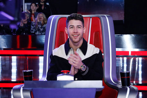Nick Jonas trở lại làm huấn luyện viên The Voice Mỹ