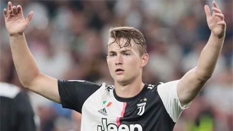 Juventus cân nhắc bán De Ligt