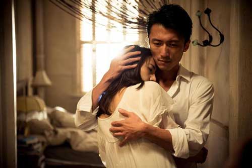 Ly hôn 6 năm, chồng cũ choáng váng khi gặp bé gái giống hệt vợ cũ, biết bí mật cô che giấu mà anh khóc lặng ôm hối hận cả đời