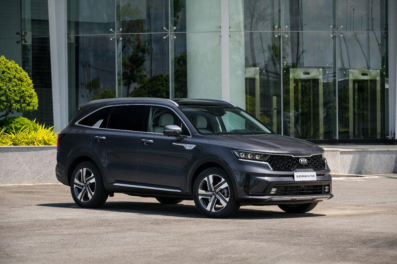 Bảng giá xe Kia tháng 11/2020: Thêm sản phẩm mới