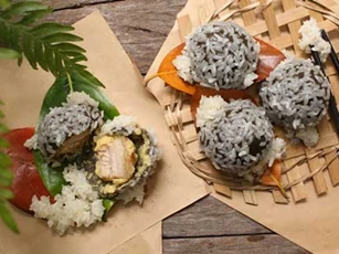 Làm bánh khúc “đúng vị tuổi thơ” chiêu đãi cả nhà