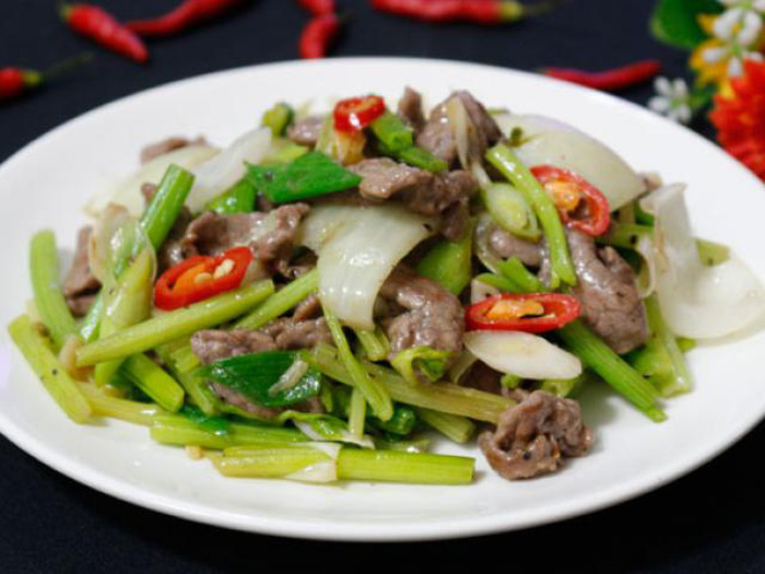 Bí quyết xào thịt bò mềm ngọt, không dai