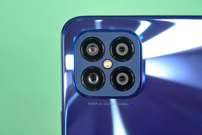 Smartphone màn hình OLED, kết nối 5G, RAM 8 GB, sạc 66W, giá hấp dẫn