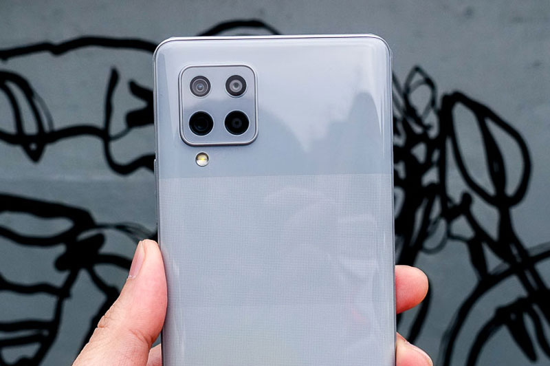 Cận cảnh Samsung Galaxy A42 5G: RAM 8 GB, pin 5.000 mAh, giá hơn 9 triệu