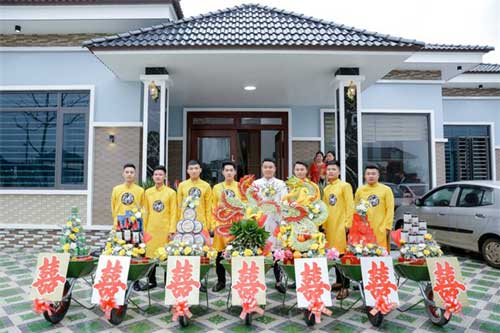 Chú rể Thái Nguyên chịu chơi, chi tiền triệu tậu dàn "siêu xe" bê lễ, hô biến đám hỏi trở nên "chất như nước cất" khiến ai cũng trầm trồ