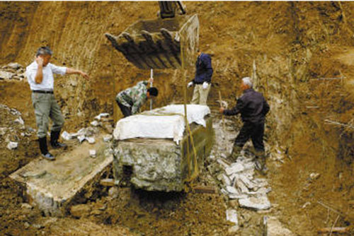 Thi hài tân nương 5 tuổi được phát hiện trong mộ cổ với nhiều trang sức vàng, hé lộ giai đoạn lịch sử đầy thương tâm thời Trung Quốc cổ đại