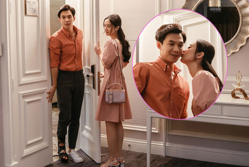 Jun Vũ chủ động hôn Anh Tú trên phim