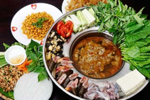 Nhúng 5 loại rau này vào nồi lẩu là dại, ăn vào dễ hại thân