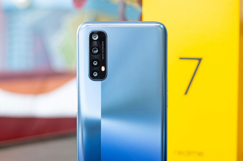 Realme 7 5G trình làng với RAM 8 GB, pin 5.000 mAh, sạc 30W, giá từ 8,57 triệu